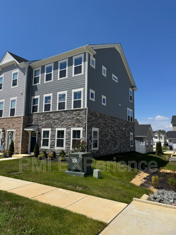 10705 Millport St – photo 1