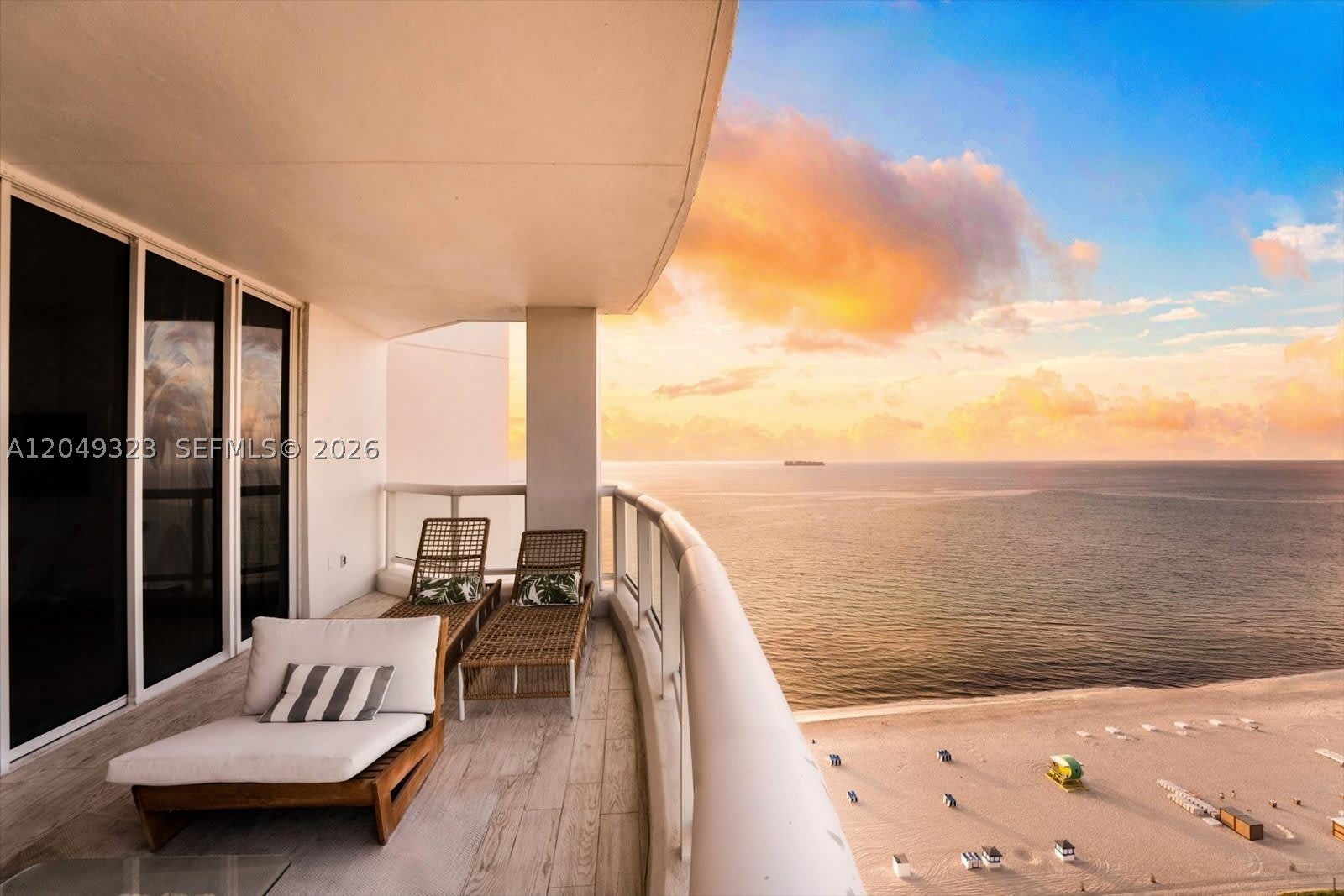 4201 Collins Ave – photo 2