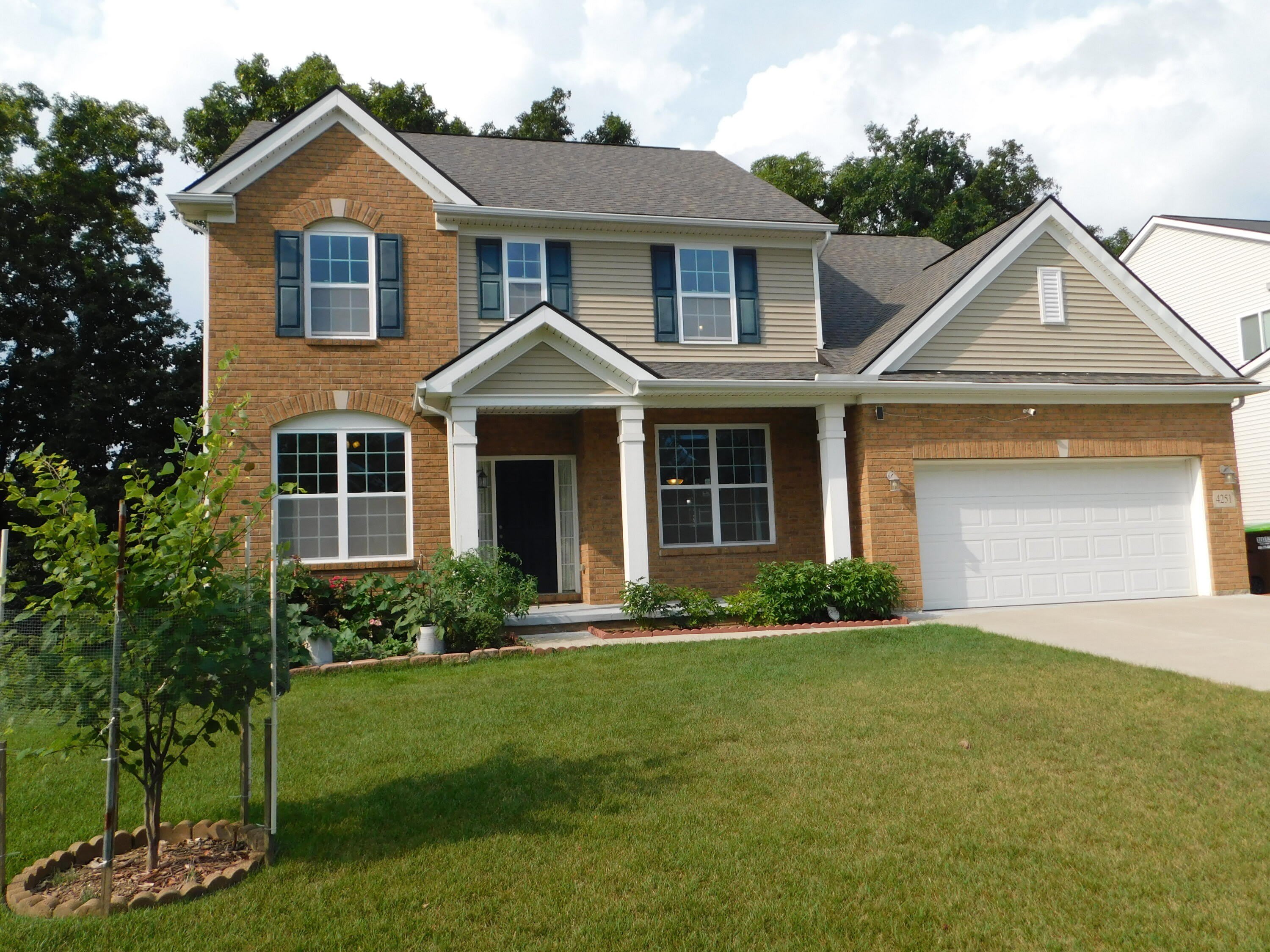 4251 Lilac Lane – photo 1
