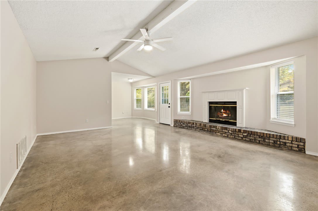 2146 Loren Circle – photo 3