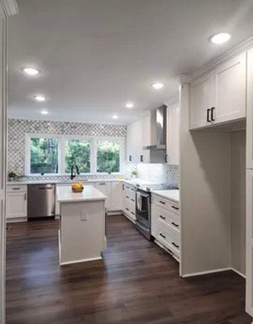Fully Renovated 3 Bedroom 2 Bath Home In Forest Acres – photo 3