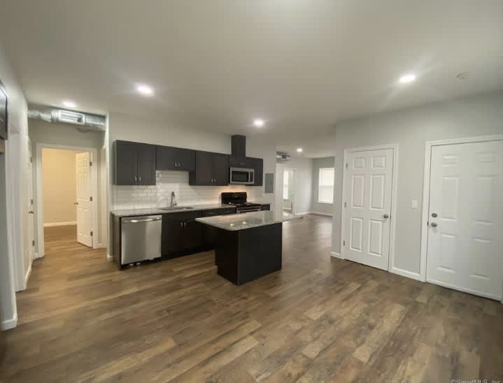 228 Washington Street – photo 3