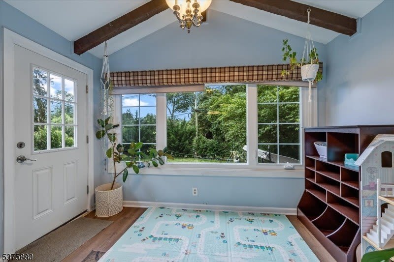 106 Greenwood Dr – photo 5