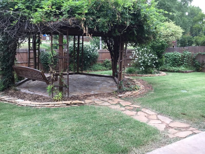 917 Renita Way – photo 3