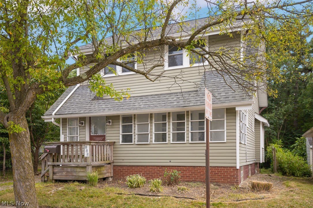 888 Harrison Avenue – photo 1