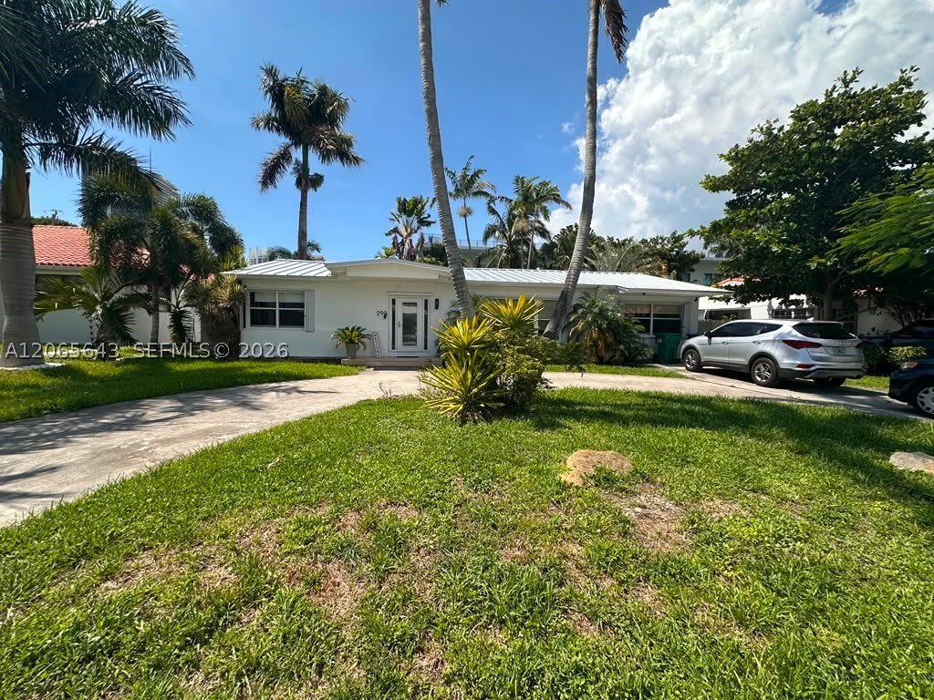 290 191St St – photo 2