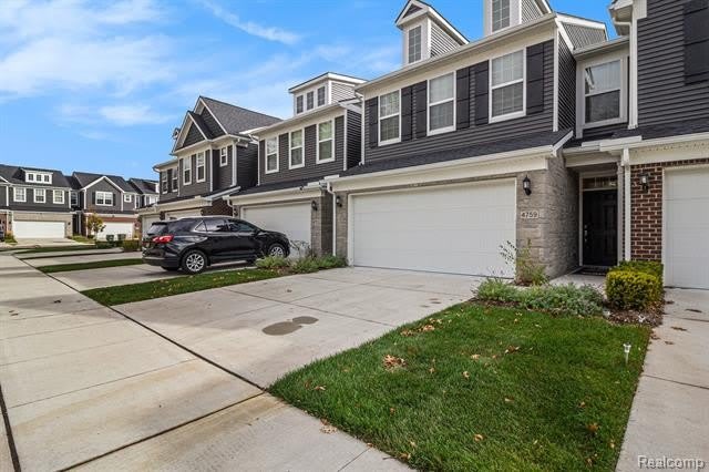 4759 Glenora Drive – photo 3