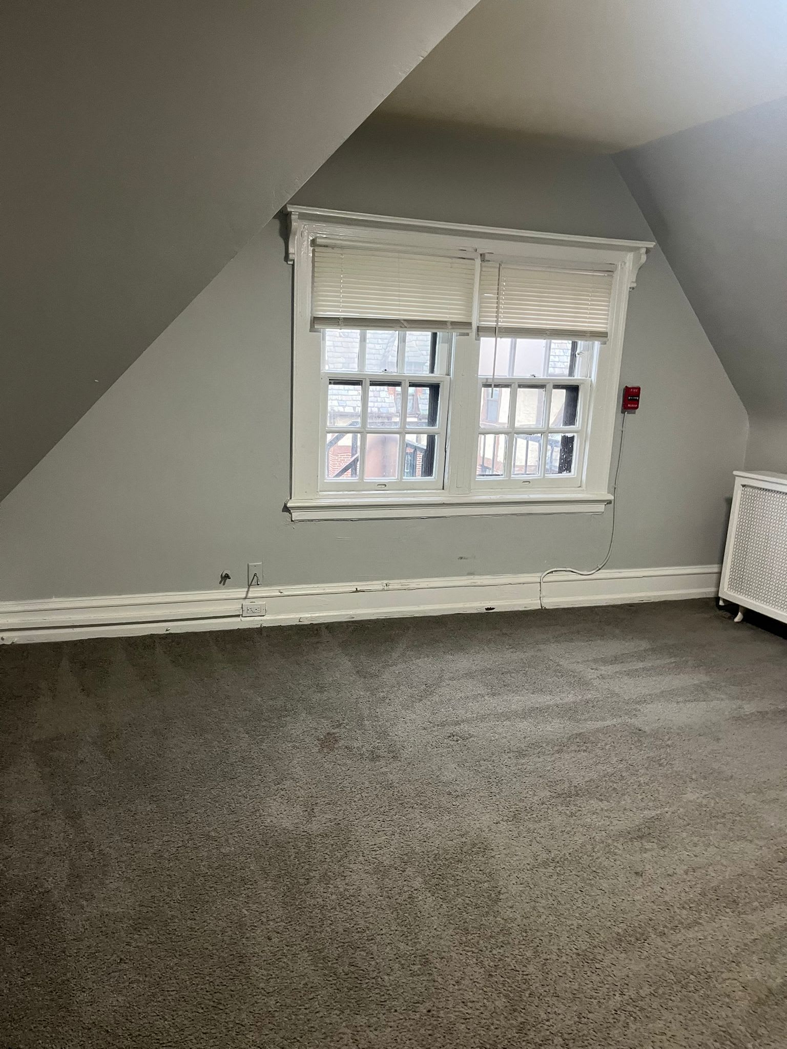 83 S Lansdowne Ave – photo 2