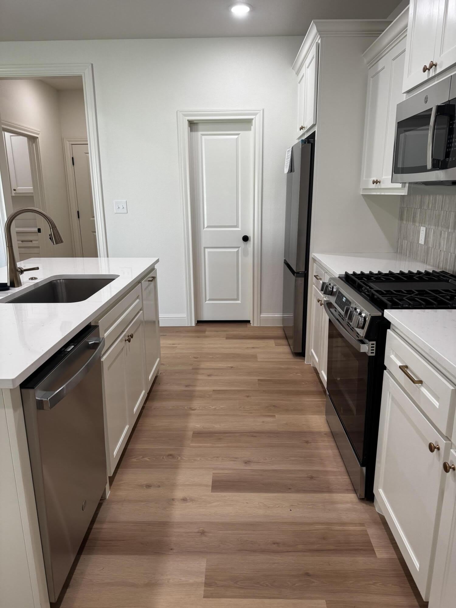 6917 14Th Street – photo 3