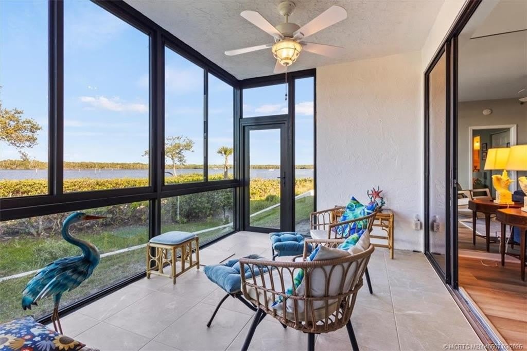 6082 Se Landing Way – photo 1