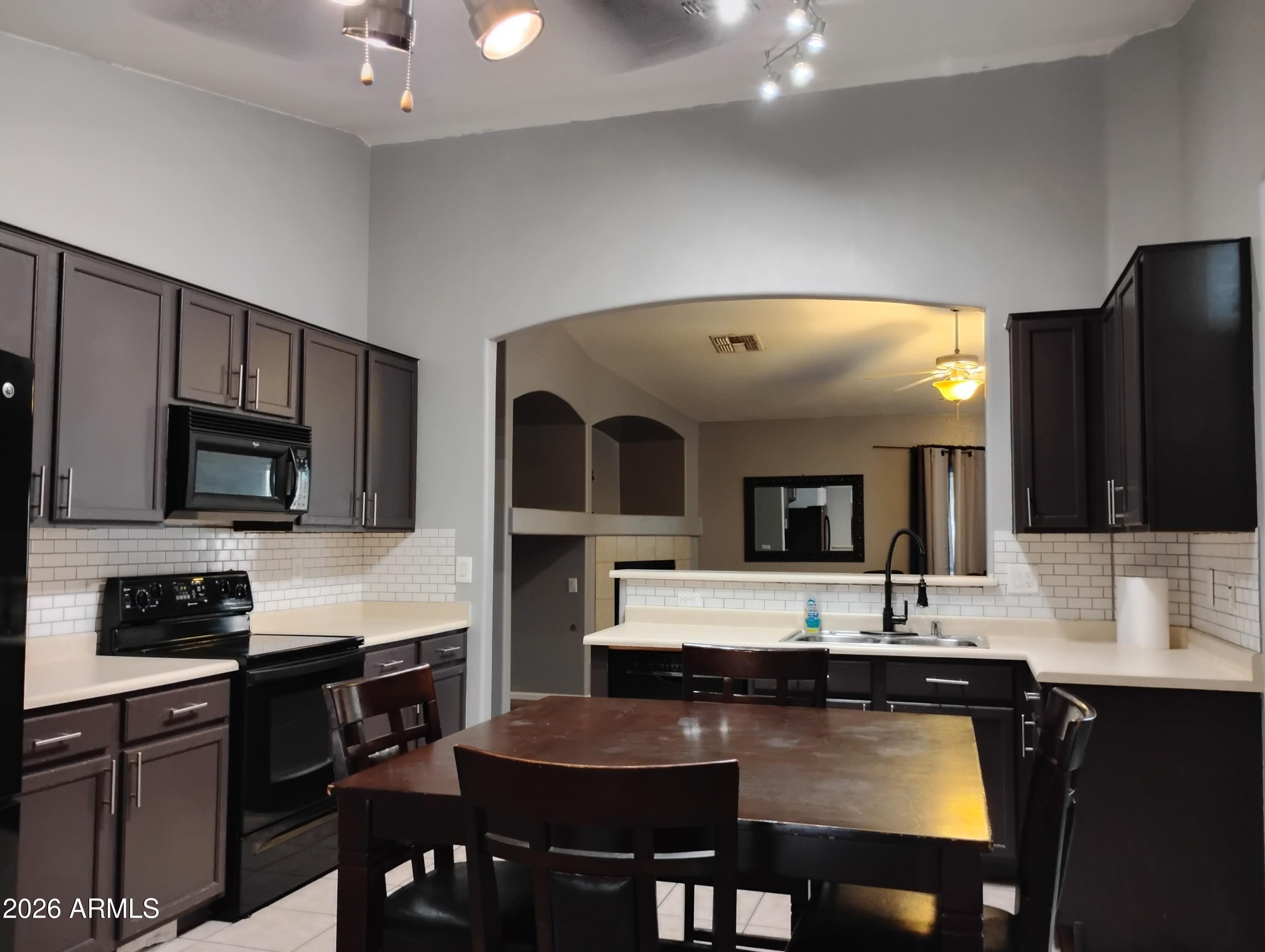6238 S COTTONFIELDS Lane – photo 4