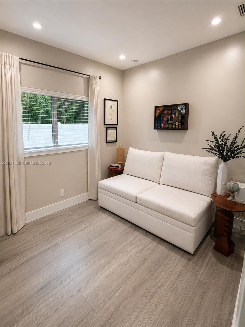 6958 Park Street, Hollywood, FL 33024 – photo 4