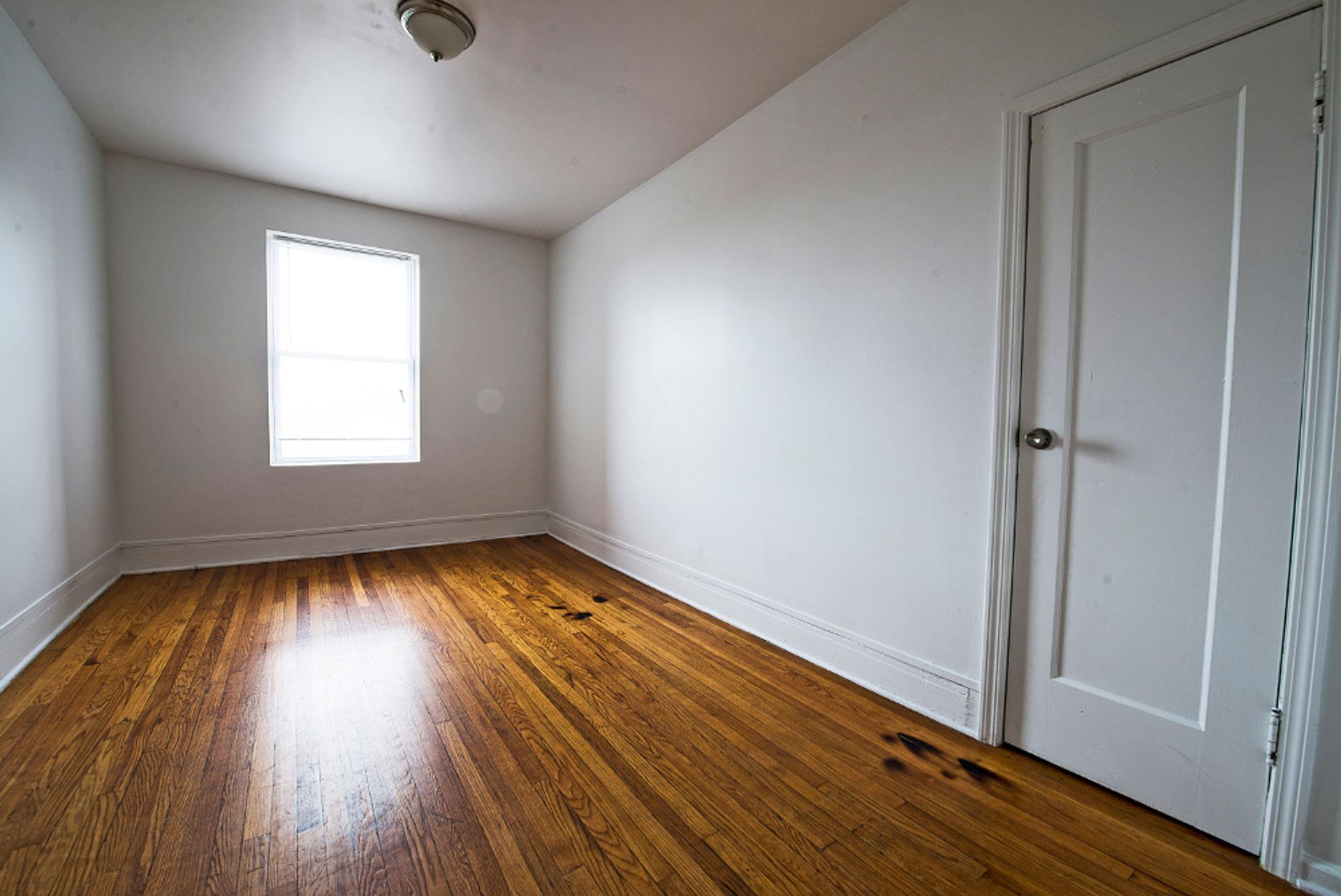 7053 S St Lawrence Ave – photo 4