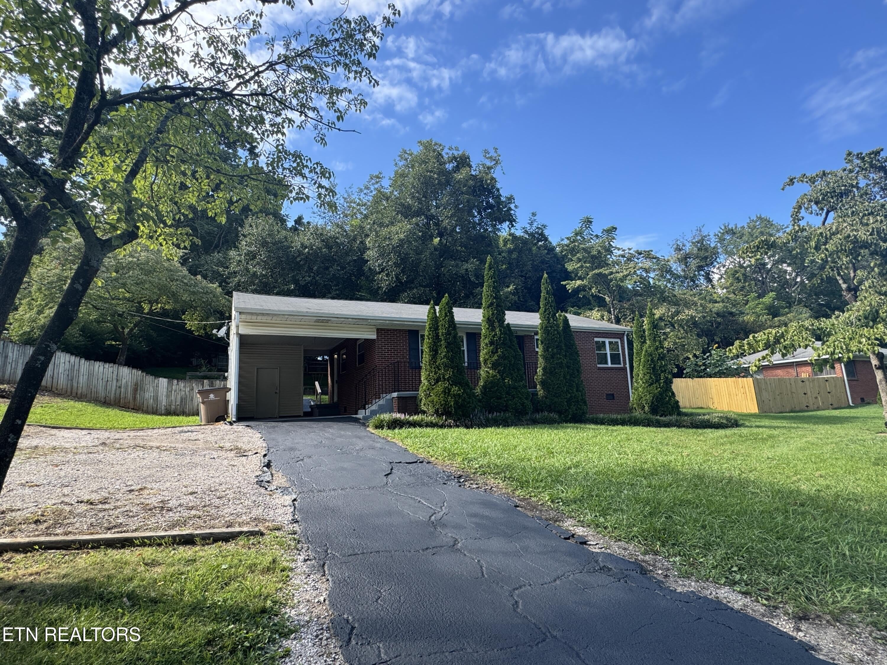3253 Buffat Mill Rd – photo 2