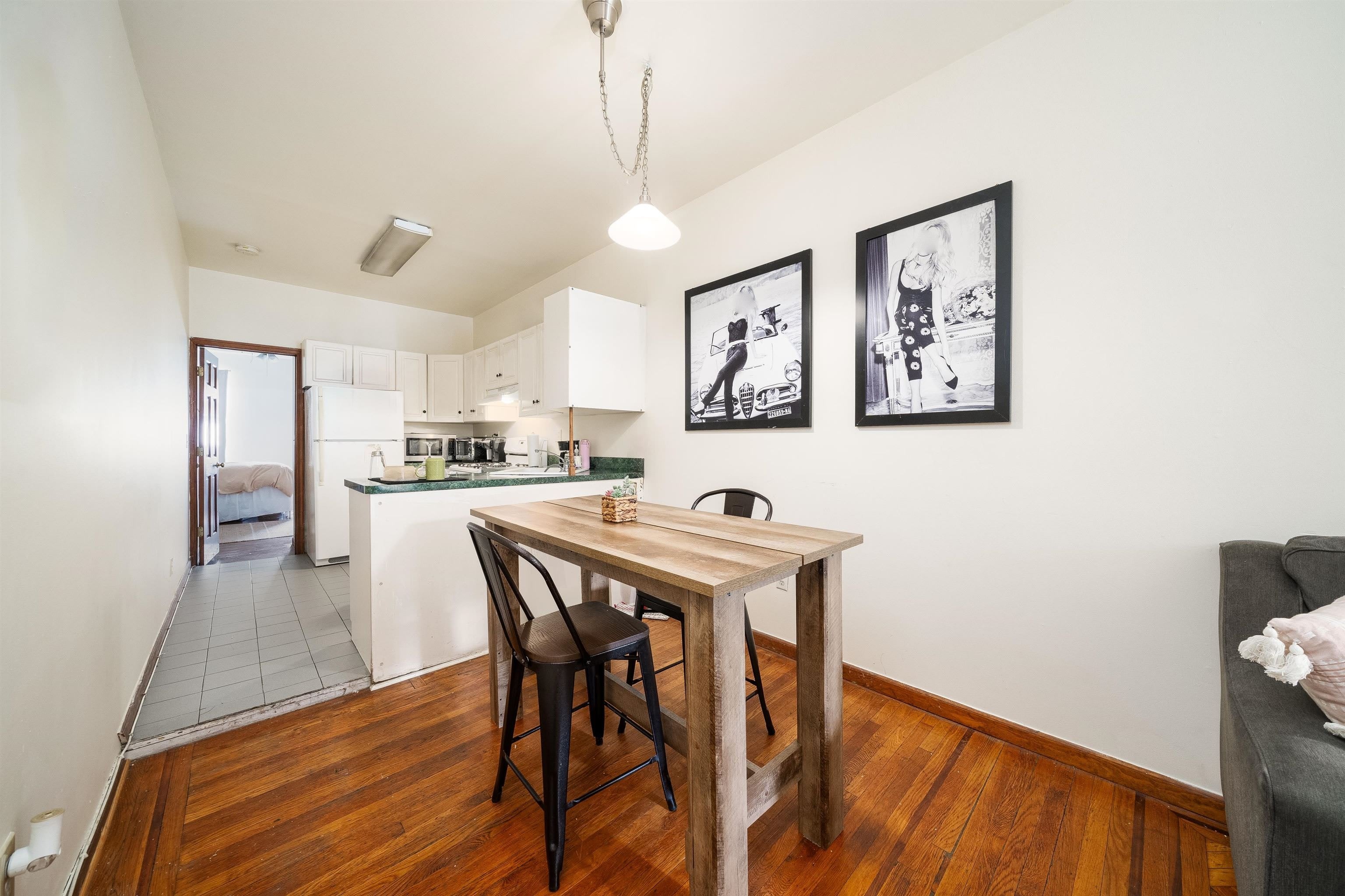 1010 Washington St – photo 4
