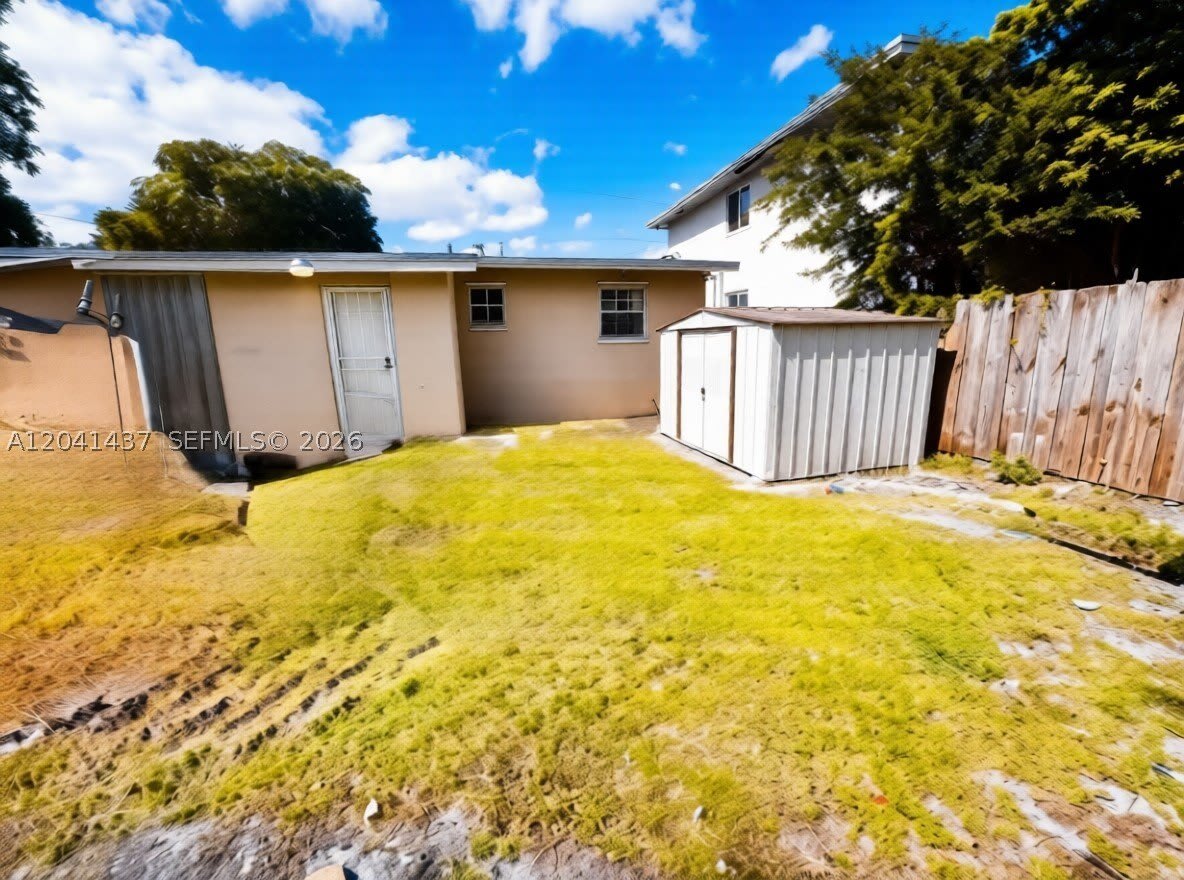 1896 NW 64th St – photo 4