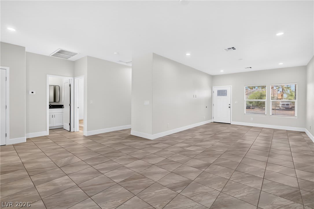 4078 Welter Avenue – photo 2