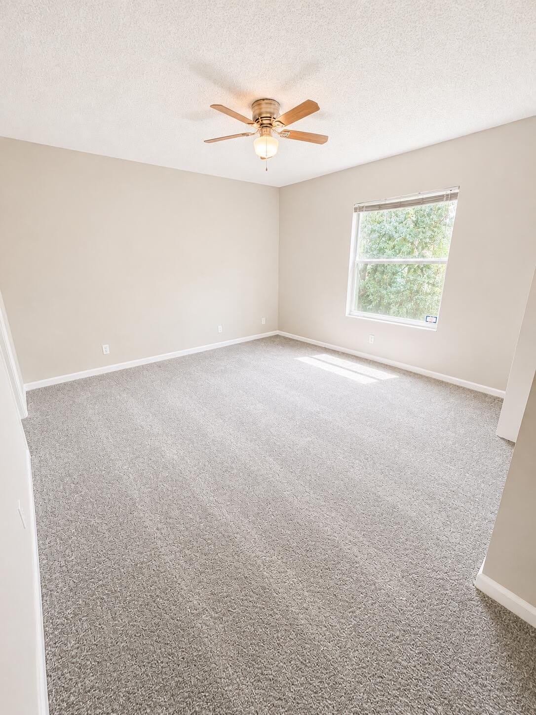 6892 Mill Brook Place – photo 4