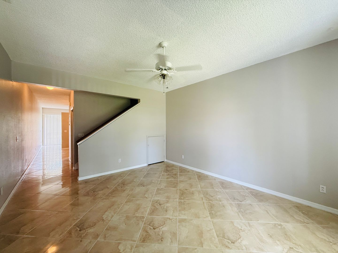 Townhome in Palm Harbor – photo 4