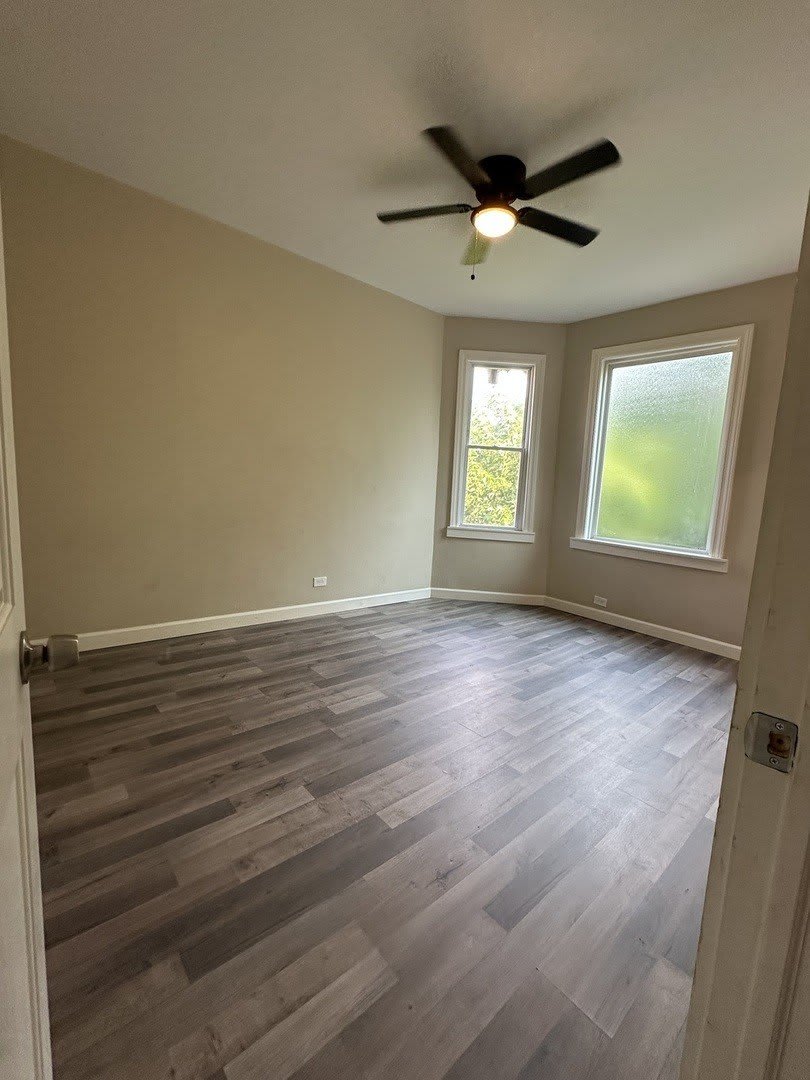 1522 E 71St Place – photo 2