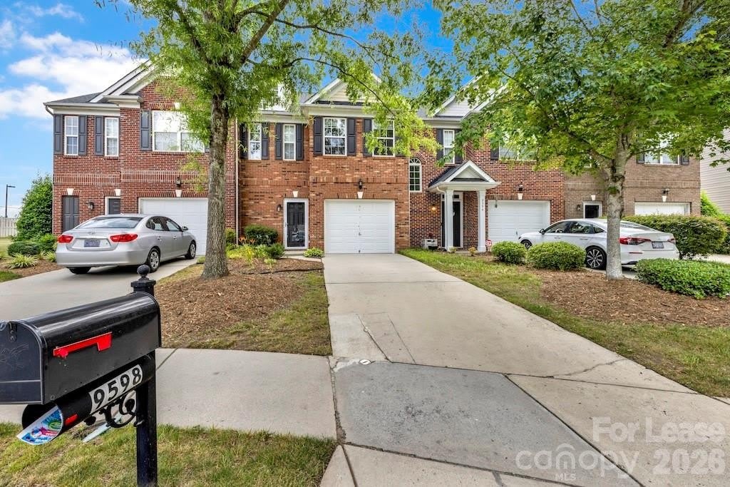 9598 Walkers Glen Drive NW – photo 2