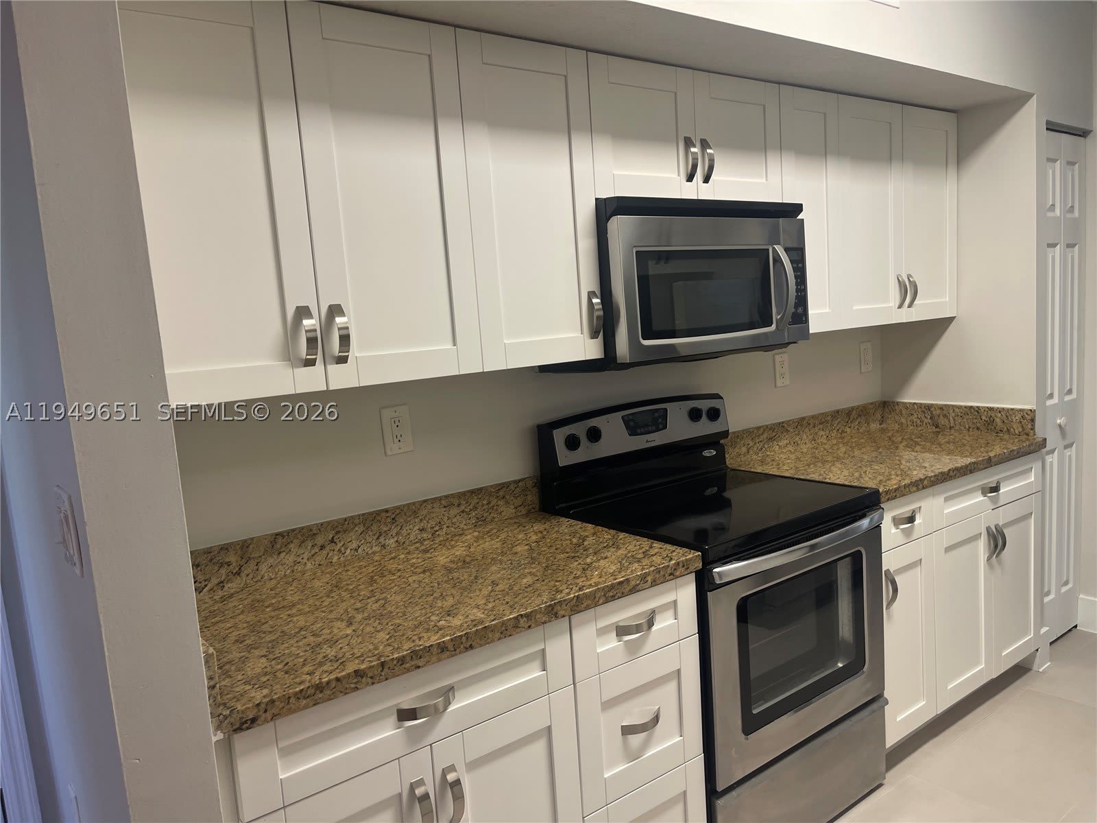 160 SW 117th Ter – photo 3