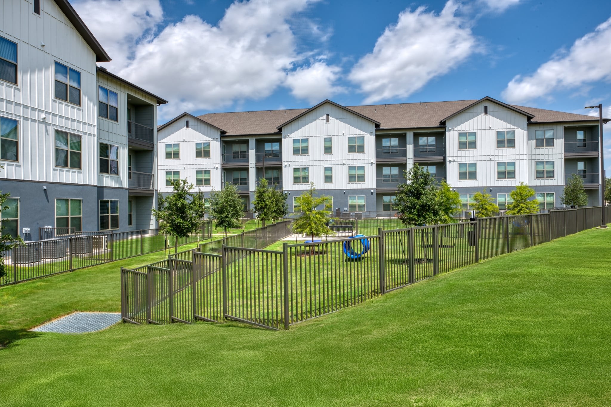 Postmaster Flats – photo 4