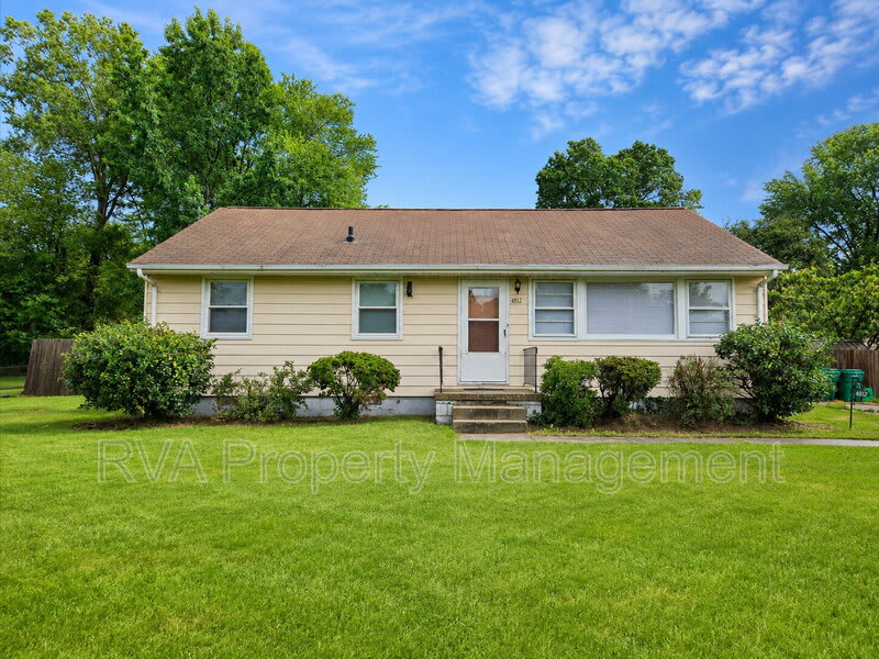 4812 Gilmour Road – photo 1
