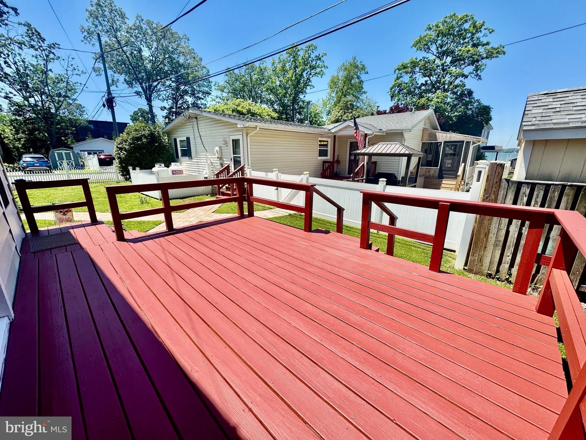 4740 FREDERICK Avenue – photo 2