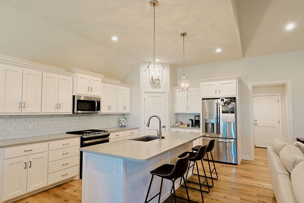 5733 Legacy Drive – photo 5