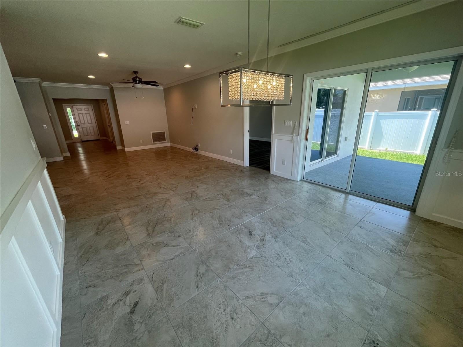 232 CLAYTON Street – photo 4