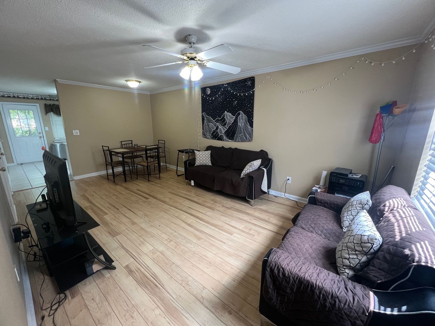 2 Bed 2 5 Bath Townhouse – photo 3