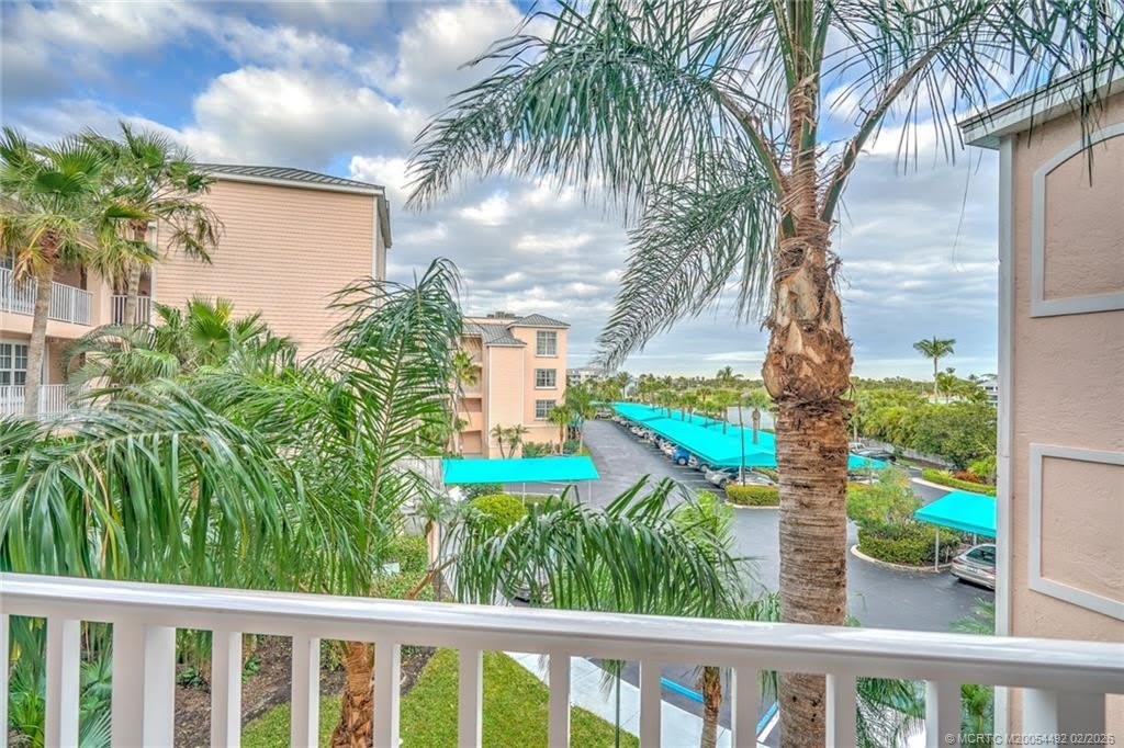5750 NE Island Cove Way – photo 4