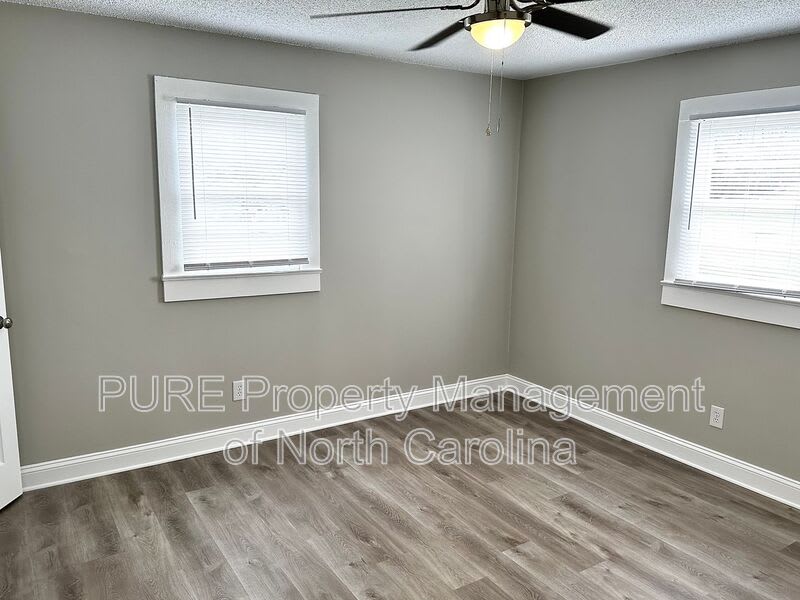 208 S Lexington Dr – photo 5