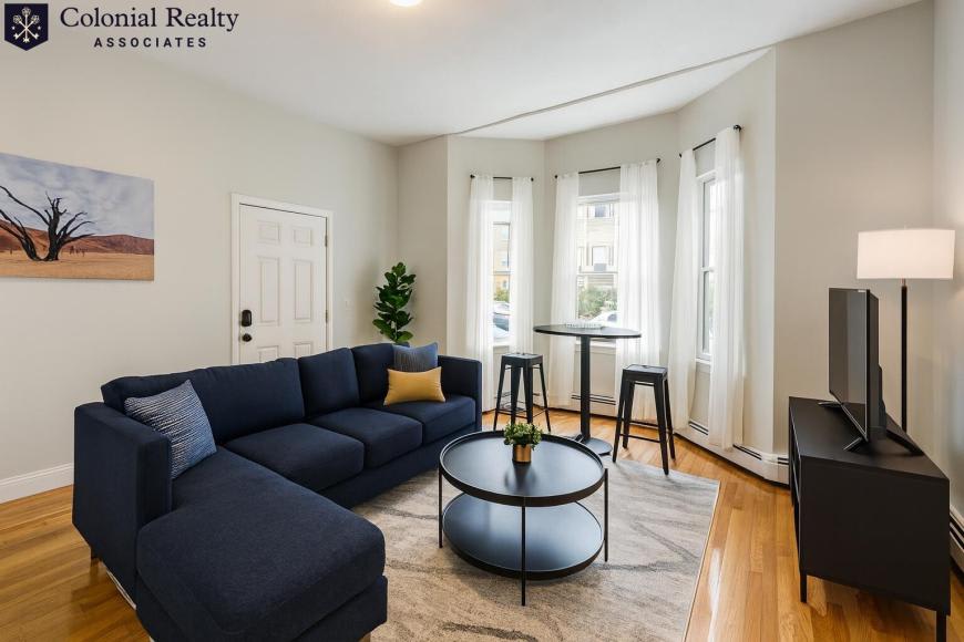 21 Highgate St. – photo 2