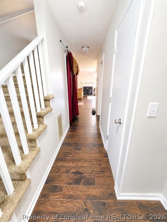 1207 Huntsman Court – photo 4
