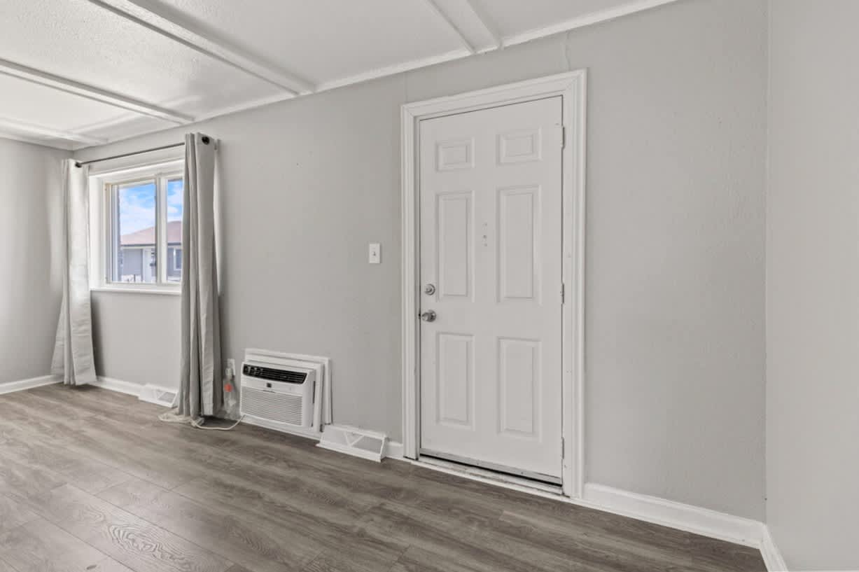 Troy Village Apartments – photo 5