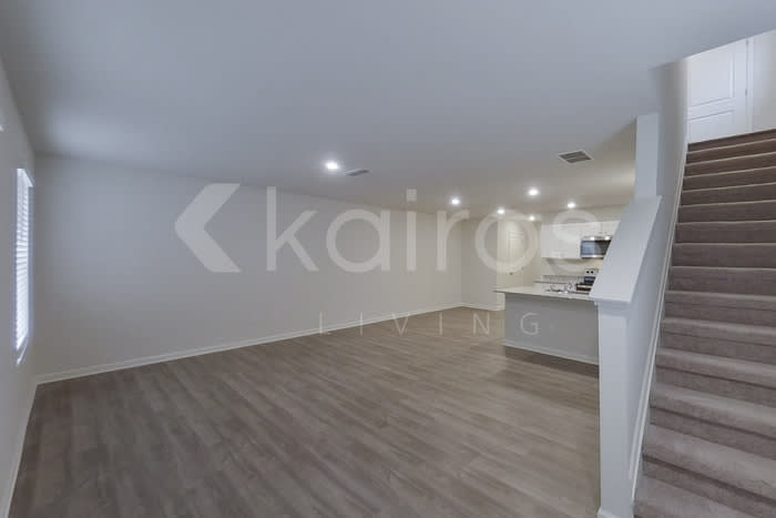 528 Ivy Brook Way – photo 2
