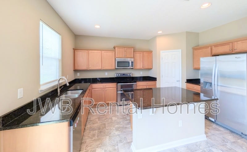 7394 Steventon Way – photo 2