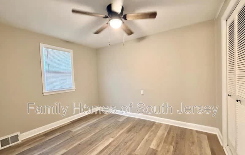 31 Mantua Rd – photo 4