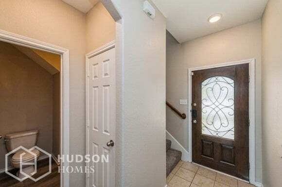1401 Silver Maple Lane – photo 3