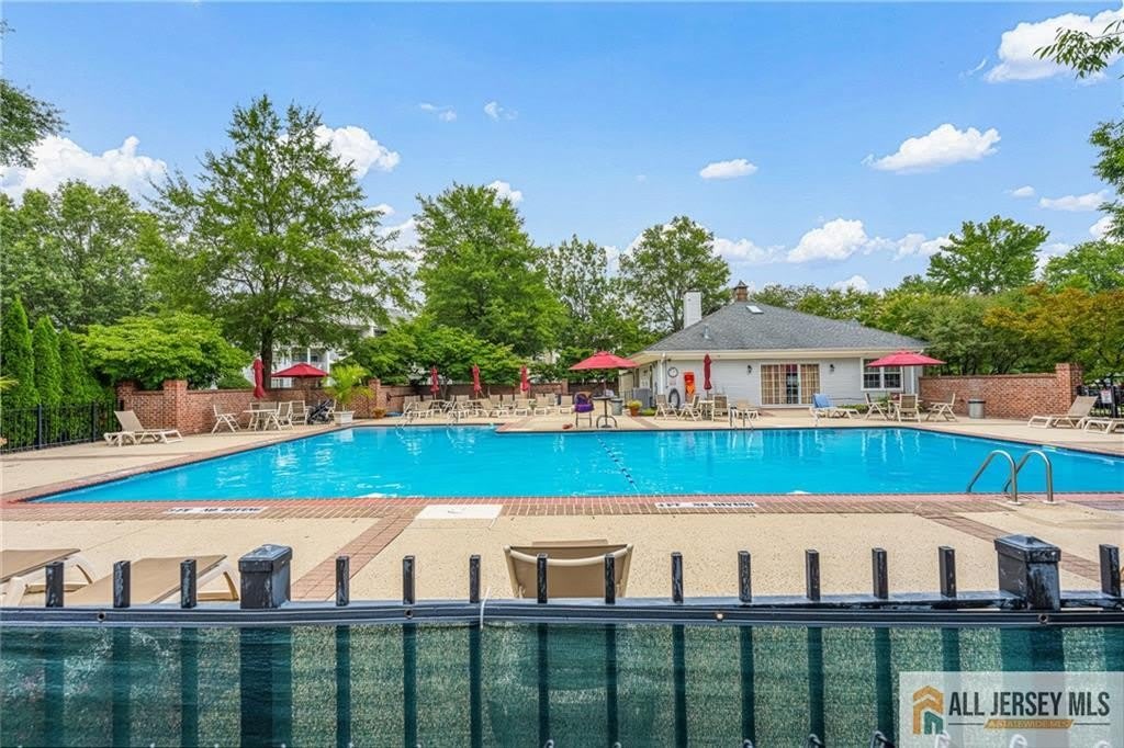 417 Northam Drive – photo 5