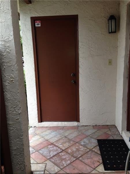 4716 Nw 82Nd Avenue – photo 2