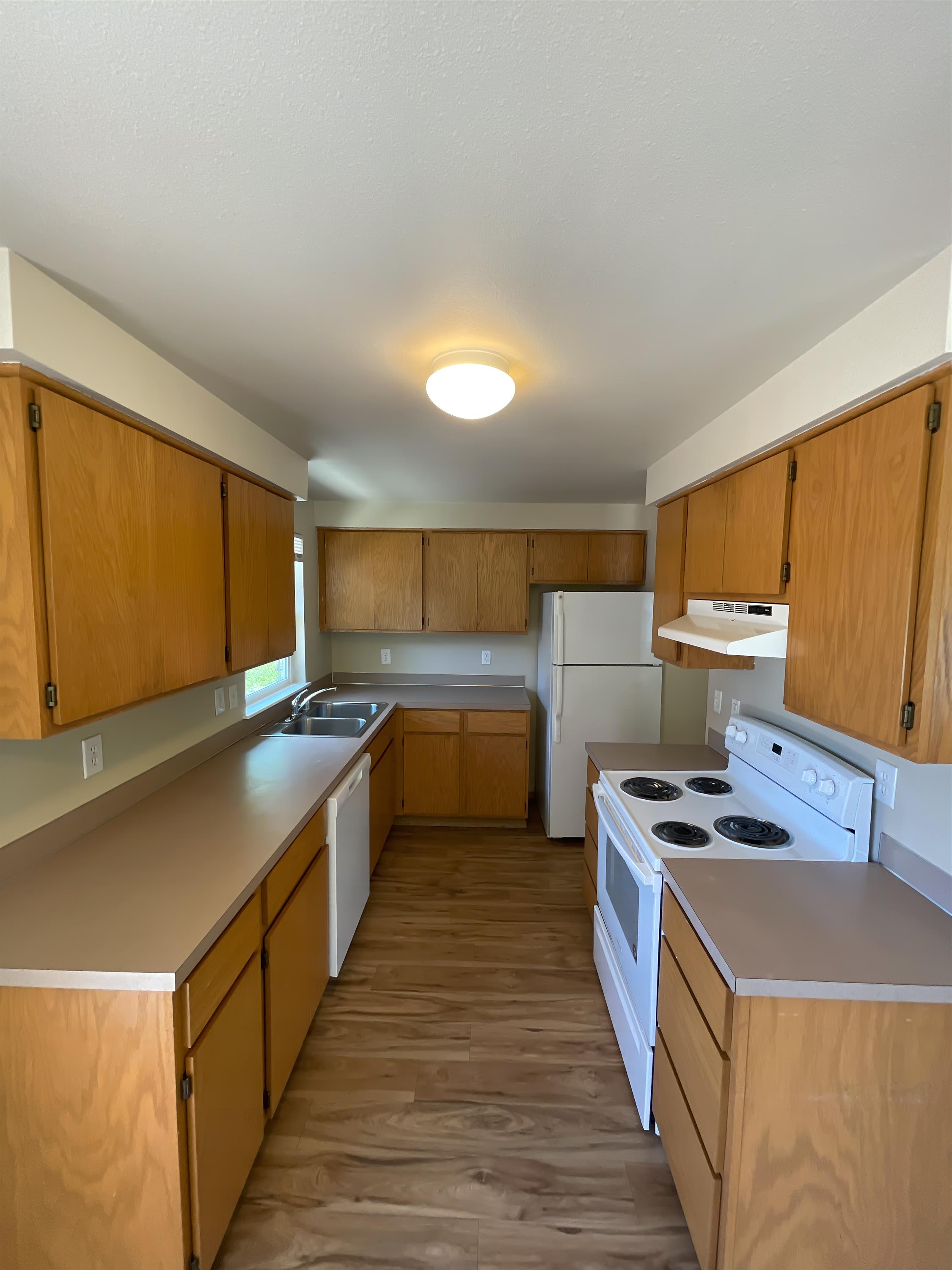 19810 Hill Court – photo 5