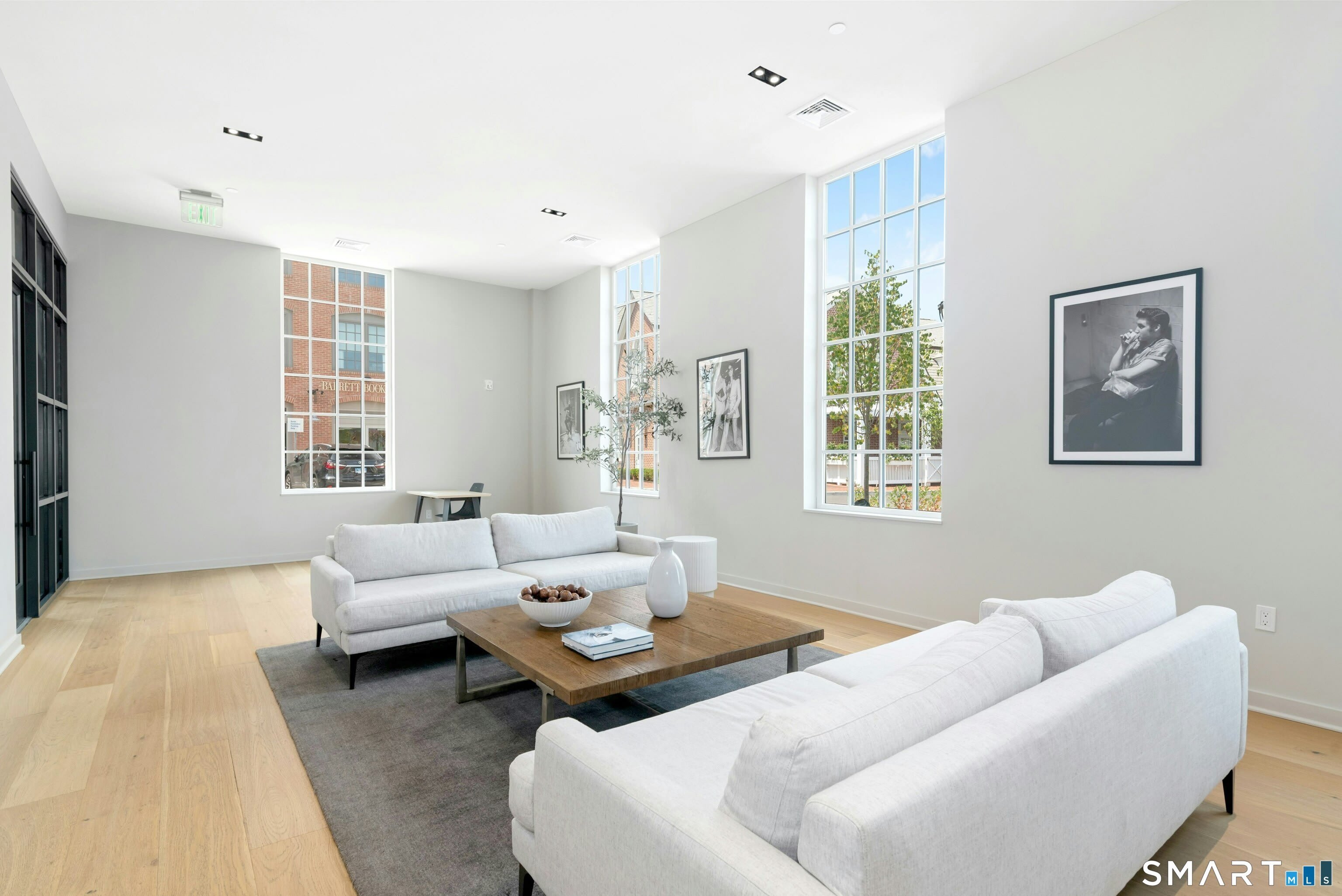 15 Corbin Drive – photo 4