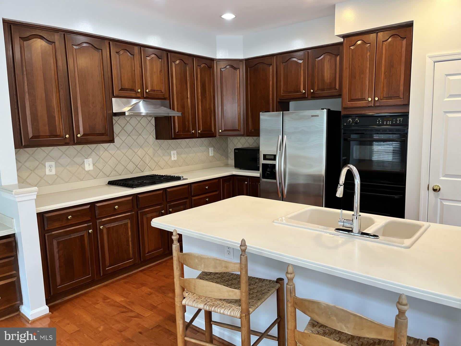 1786 BRENTRIDGE Street – photo 5