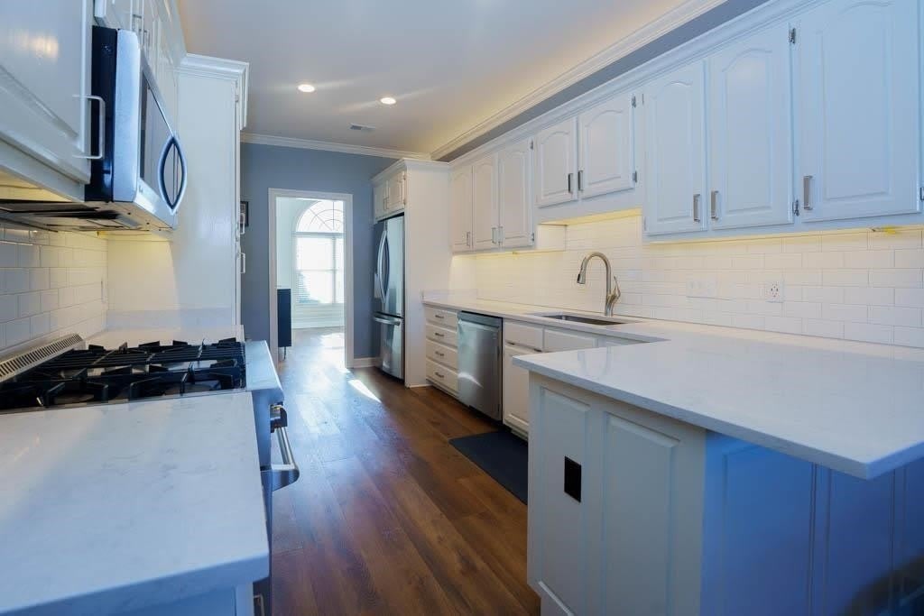 734 GABLE Ln – photo 3
