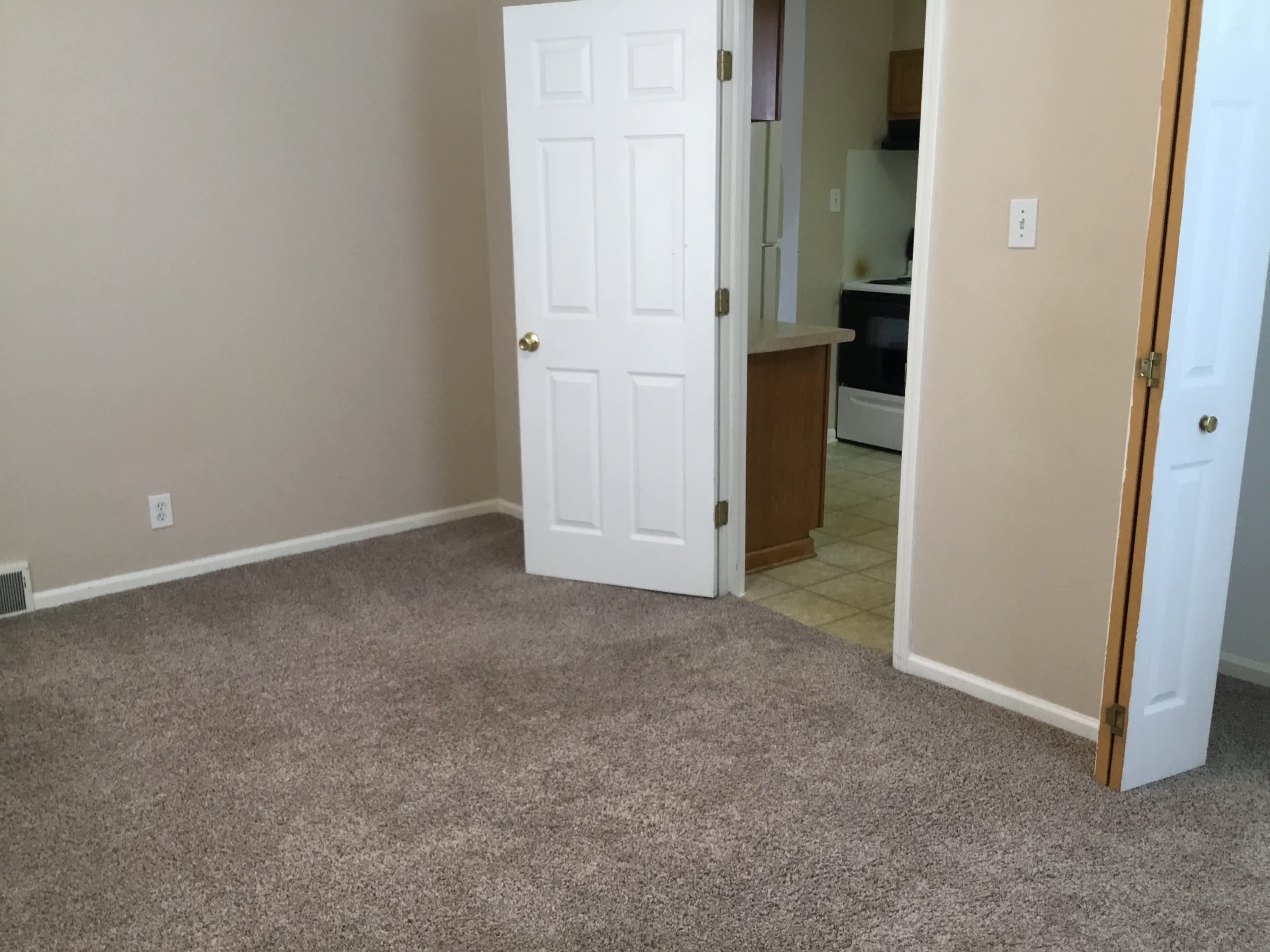 2064 Regency Rd – photo 5