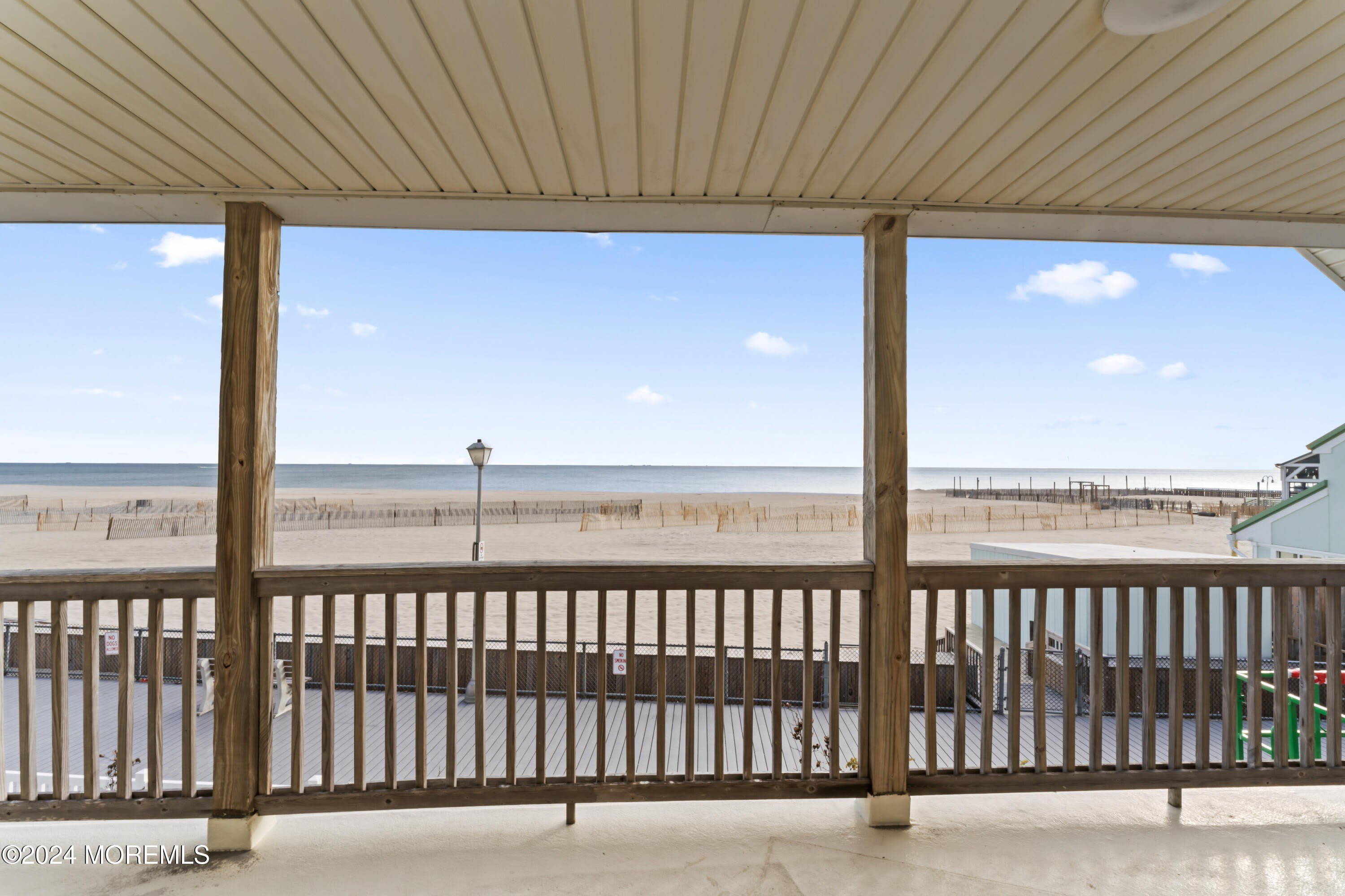 255 Boardwalk – photo 4