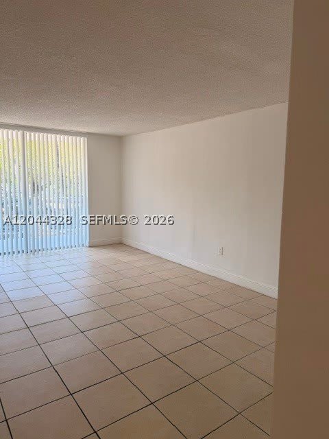 498 NW 165th St Rd – photo 2